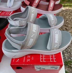 New With Tag Puma Women's Sport Sandals Size 9